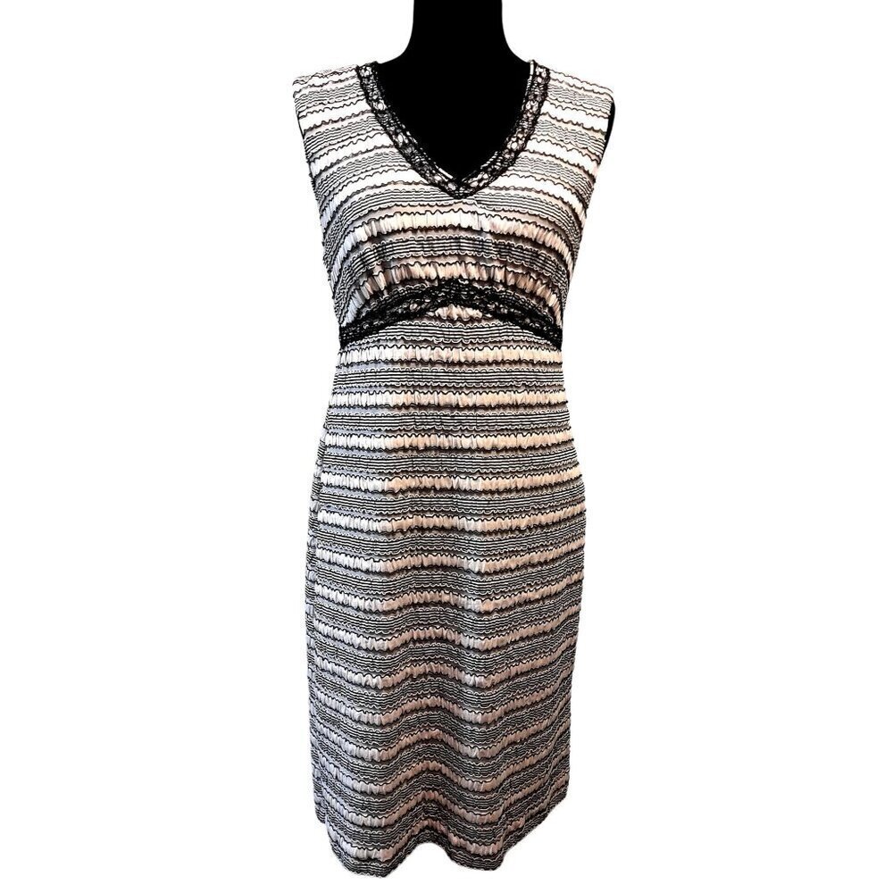 Rabbit Rabbit Rabbit Designs V-Neck Ruffle Dress Size 10